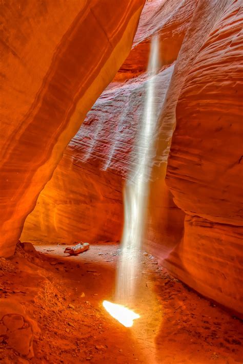 Agua Slot Canyon Utah