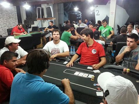 Anzois Clube De Poker