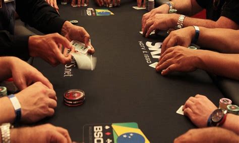 Aposta No Poker Online