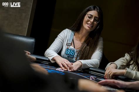 As Mulheres S Torneios De Poker