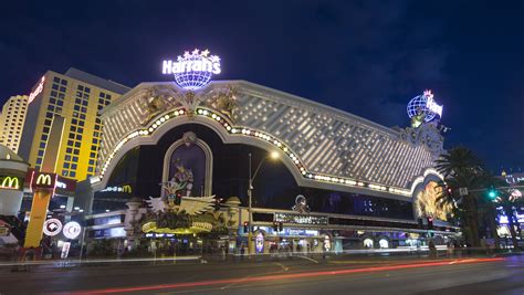 Harrahs Casino Resort &Amp; Spa Com Piscina Em Atlantic City