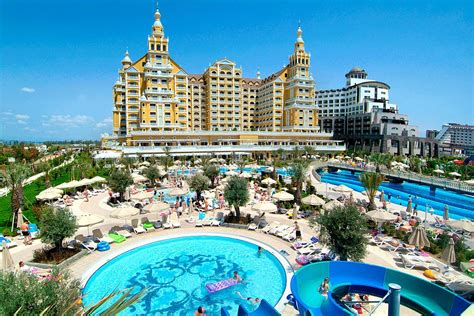 Holiday Palace Resort &Amp; Casino Sihanoukville