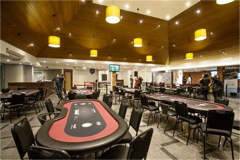 Phoenix Clube De Poker Waterlooville