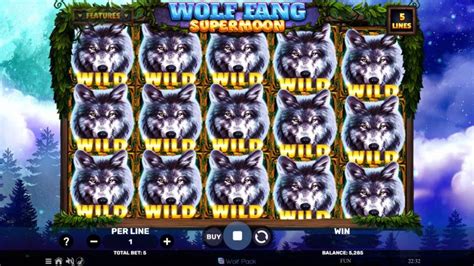 Play Wolf Fang Supermoon Slot