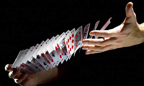Poker Voar Truque De Magica