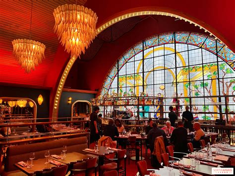 Restaurante No Casino De Paris