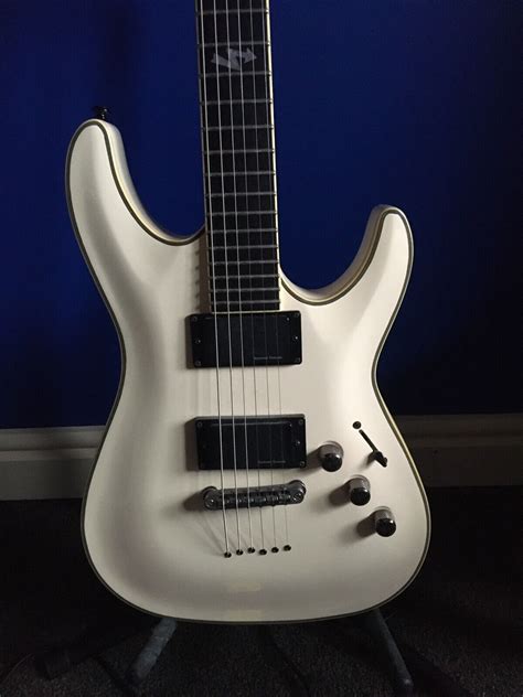 Schecter Blackjack Atx C1 Branco