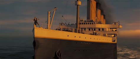 Titanic Maquina De Fenda De Locais