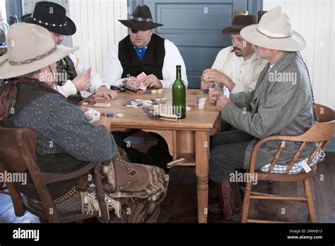 Western Poker Revendedor Traje